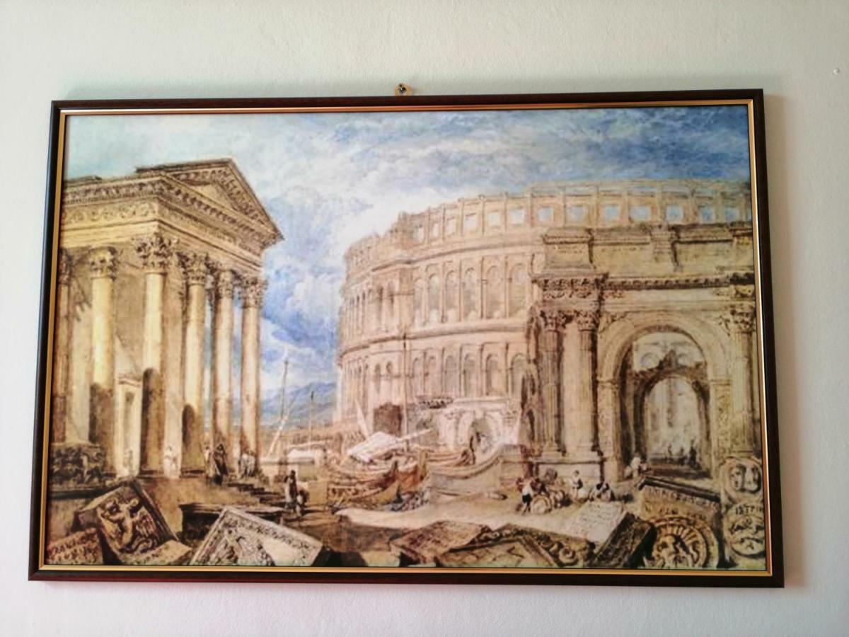 Pola Romana Exterior foto
