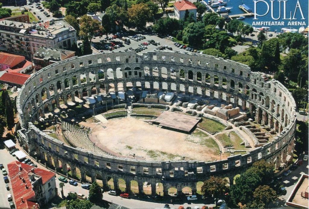Pola Romana Exterior foto